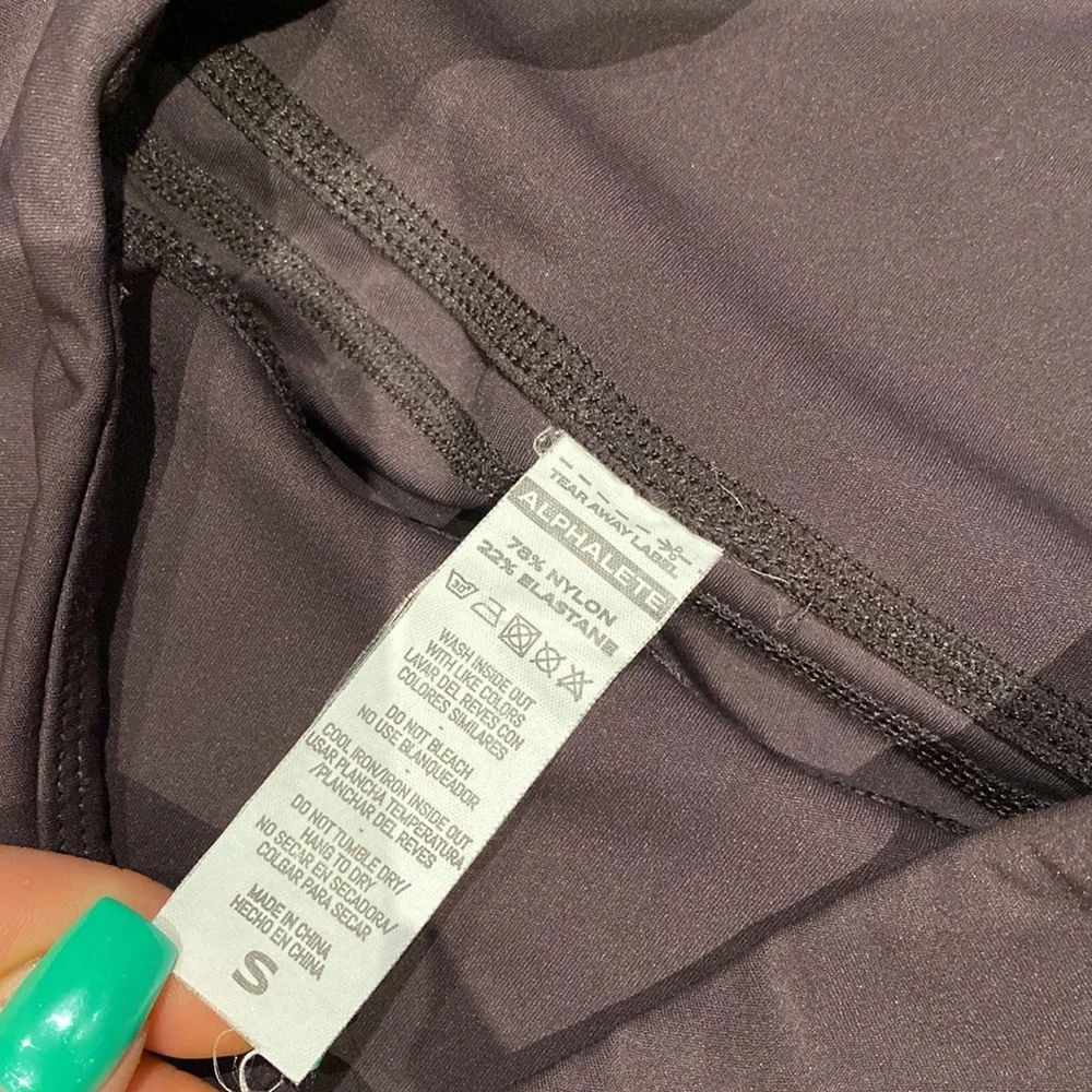 ALPHALETE PULSE SURGE SHORTS 💗 - Picture 3 of 5